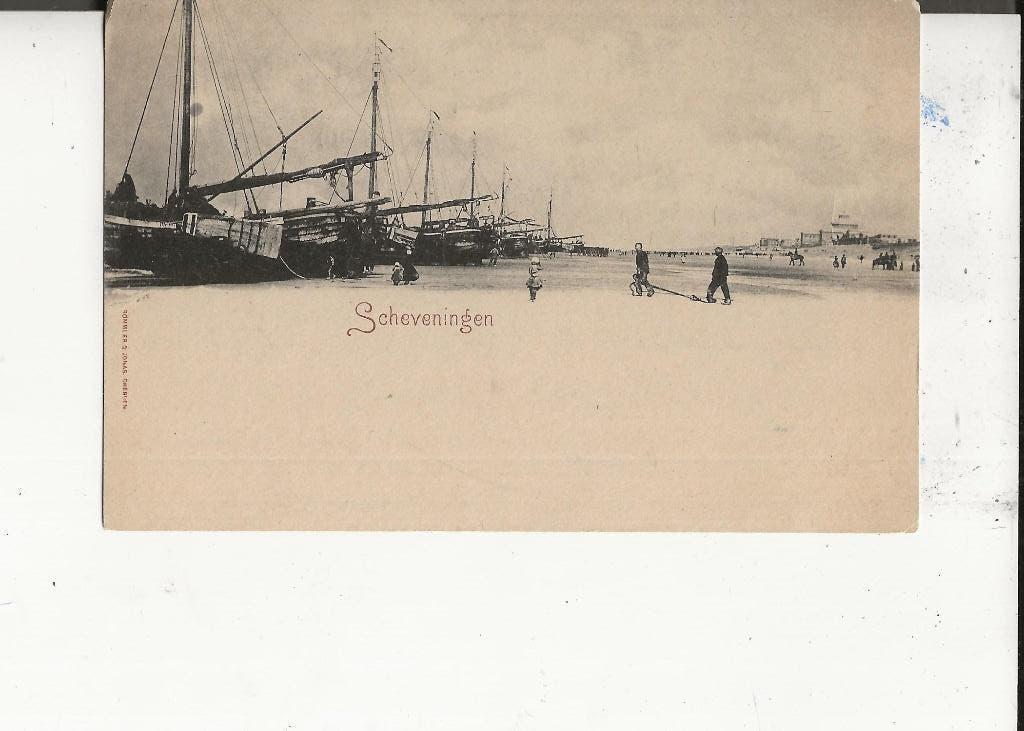 Scheveningen Bomschuiten op het strand voor de Keizerstraat, Ophalen of Verzenden, Voor 1920, Ongelopen, Zuid-Holland