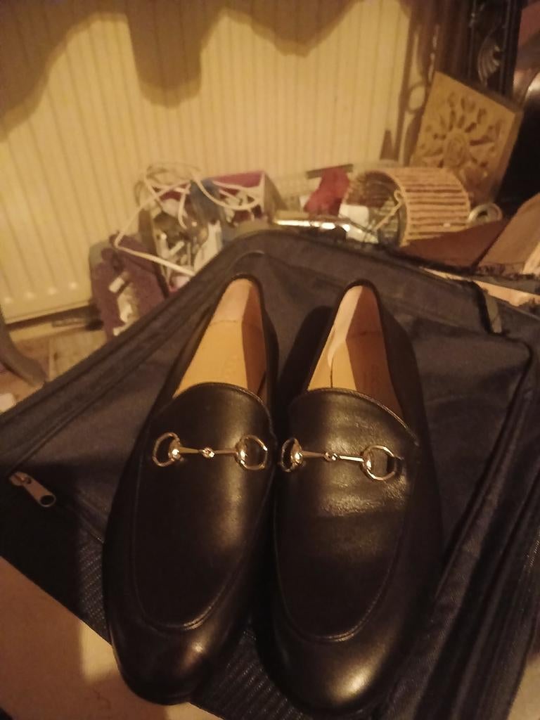 Originele Gucci dames instappers - Nooit gedragen!, Nieuw, Ophalen of Verzenden, Gucci, Instappers