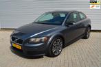 Volvo C30 1.6 Momentum | Airco | Electr. Pakket | Trekhaak |, Auto's, Voorwielaandrijving, 1596 cc, 4 cilinders, 4 stoelen