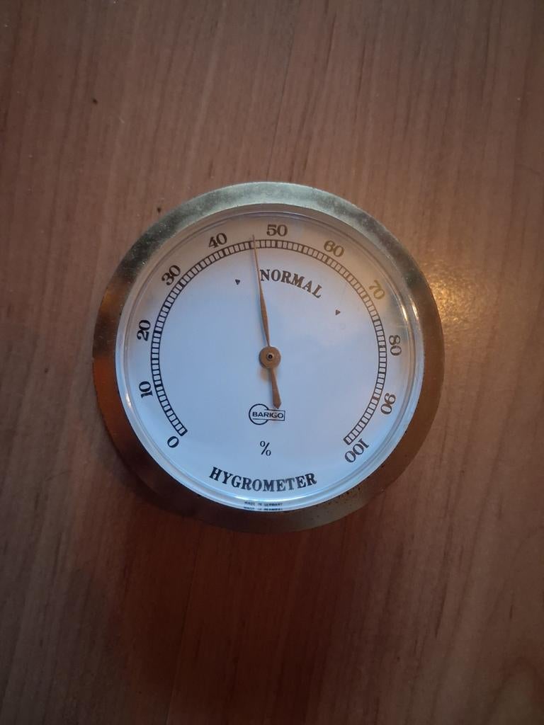 Barigo hygrometer, Ophalen