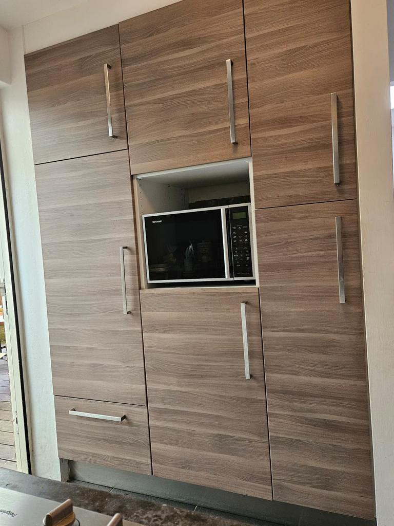 (Inbouw)keukenblok Ikea walnoot, Huis en Inrichting, Complete inboedels, Ophalen