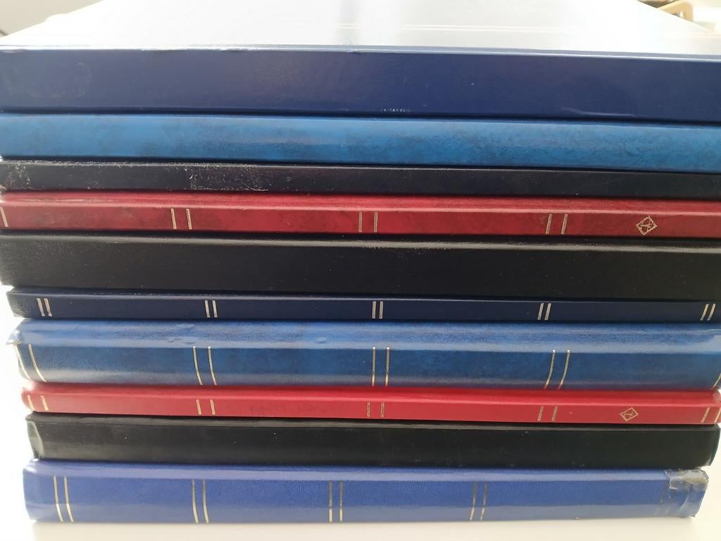 10 gebruikte stockboeken, Ophalen of Verzenden, Buitenland