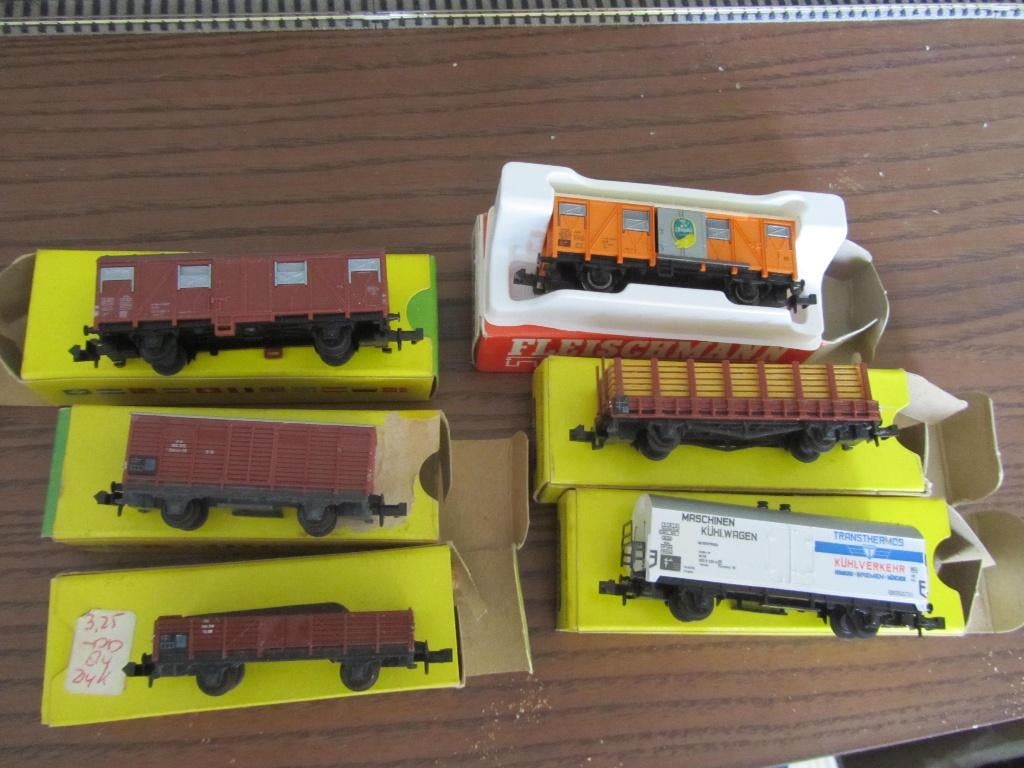 minitrix  wagons 3, Ophalen of Verzenden, Gelijkstroom, Wagon, Trix
