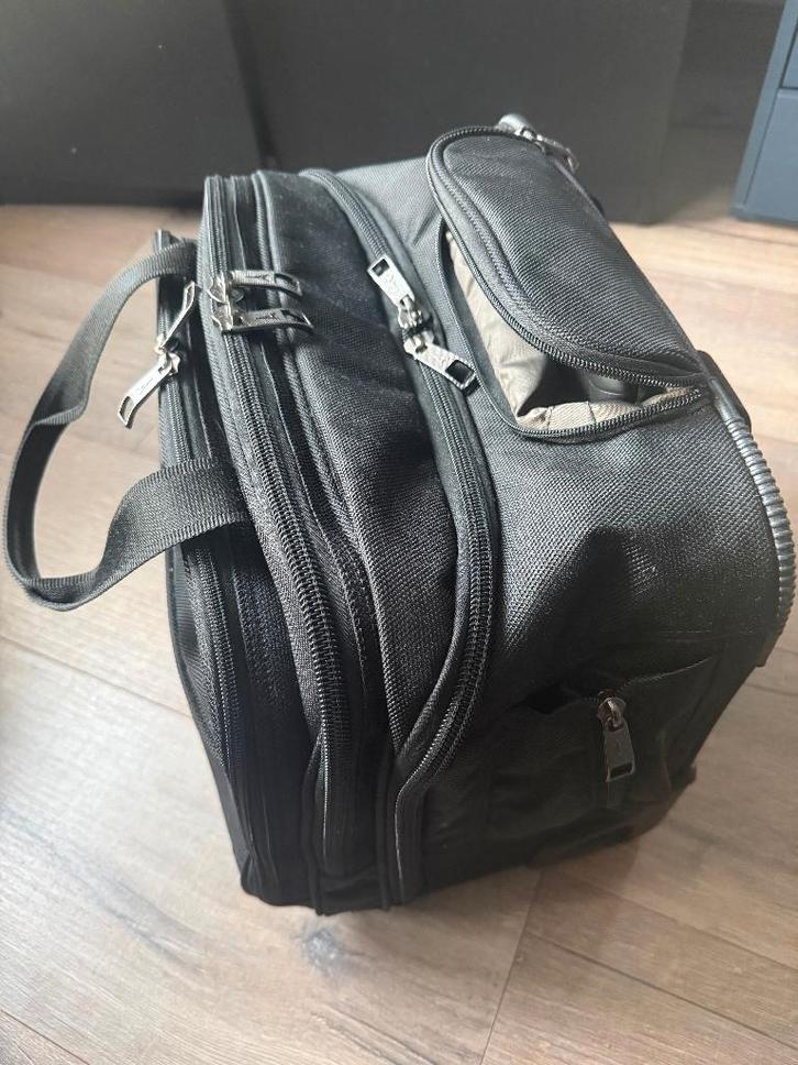 TravelPro FlightCrew 5, Sieraden, Tassen en Uiterlijk, Koffers, Zo goed als nieuw, Zacht kunststof, Minder dan 50 cm, 35 tot 45 cm