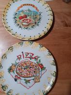2 grote pizzaborden, doorsnee 30 cm. Samen €10, Ophalen of Verzenden