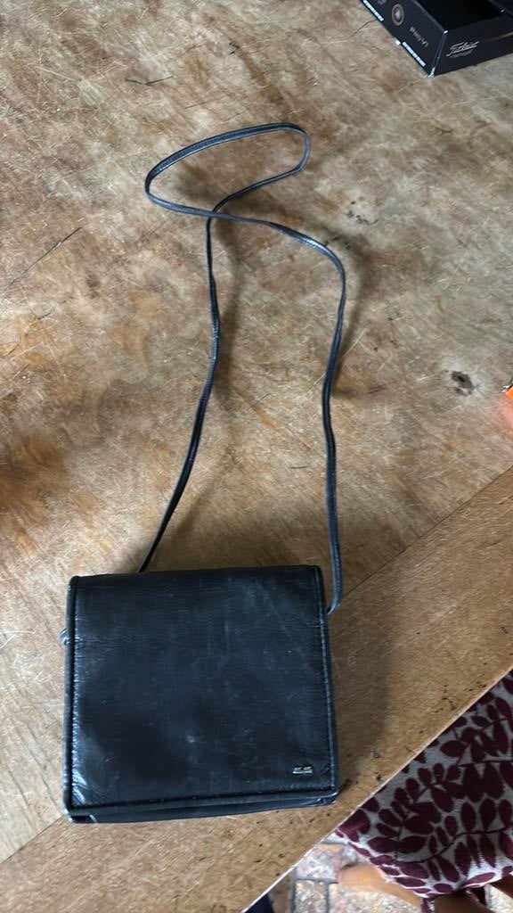 Berba leren tasje 15 cm x 13 cm ( B x H) donkerblauw, Ophalen of Verzenden, Zo goed als nieuw, Blauw