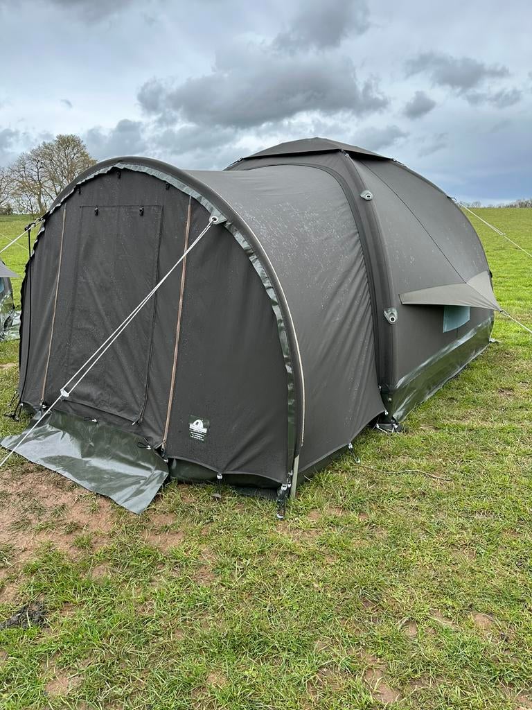 Karsten 240x240 full options (z.g.a.n), Ophalen, Nieuw, Overige typen