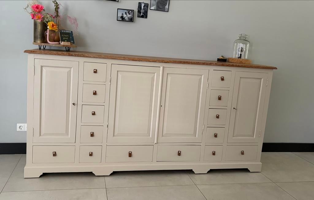 Zware eikenhouten kast met veel bergruimte, Huis en Inrichting, Kasten | Dressoirs, Ophalen, Gebruikt, Eikenhout, 200 cm of meer