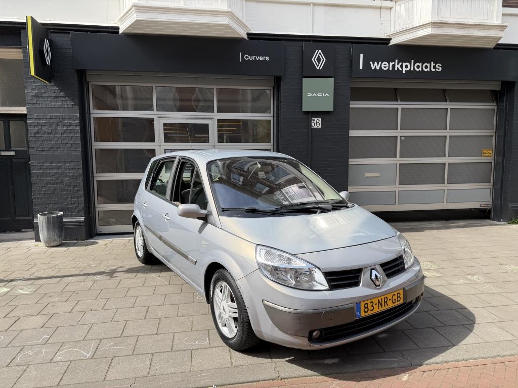 Renault Scénic 2.0-16V Priv.Luxe | nieuwe Apk | nieuwe Dist, Auto's, Renault, 1998 cc, 135 pk, 4 cilinders, Metallic lak
