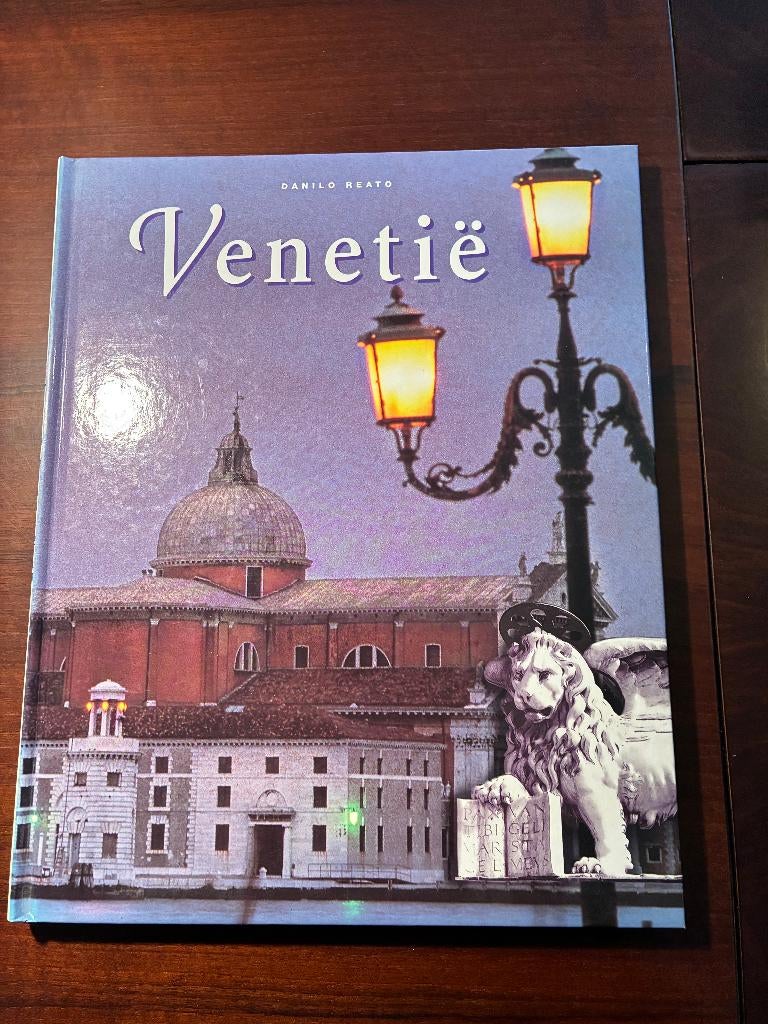 Boek - Venetië (Danilo Realto, 1999), Ophalen of Verzenden, Stijl of Stroming, Gelezen, Danilo Reato