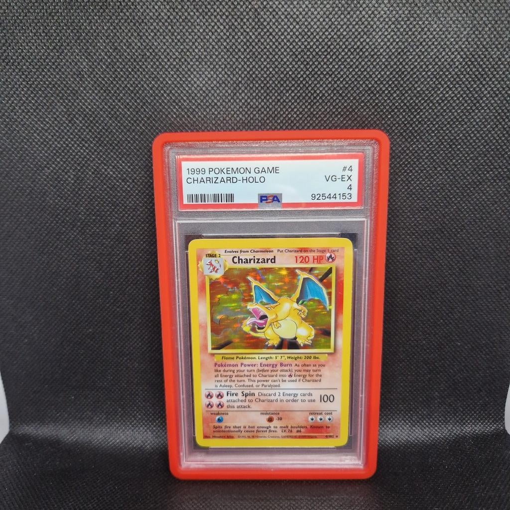 Charizard Holo Base Set PSA 4, Ophalen of Verzenden, Zo goed als nieuw