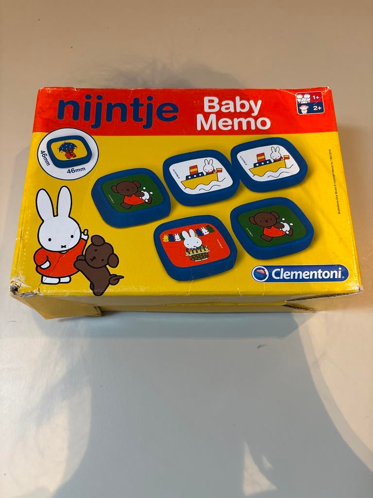 Nijntje Baby Memory & Reuzenkwartet Spelletjes, Ophalen of Verzenden, Meer dan 50 stukjes, Gebruikt, 0 tot 6 maanden