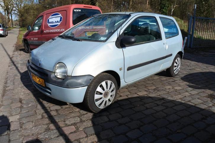 Renault Twingo 1.2 Campus nw apk tot 10-3-2027, Auto's, Renault, Bedrijf, Te koop, Twingo, Airbags, Elektrische ramen, Metallic lak