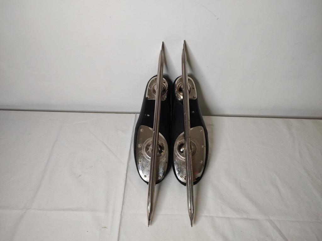 S613 Viking Mid Hoog maat 42. geslepen., Sport en Fitness, Schaatsen, Viking, Gebruikt, Viking, Almere