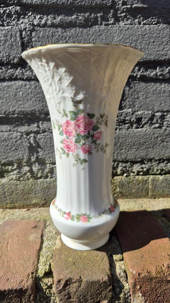 Kaiser Porseleinen Vaas Rosana Patroon met Gouden Rand, Ophalen of Verzenden