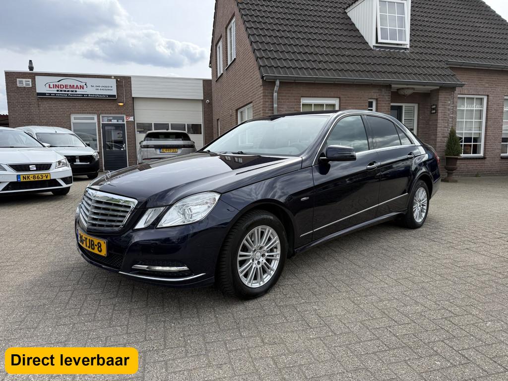 Mercedes-Benz E-Klasse 200 CGI Aut. Navigatie Clima LED Org., Auto's, Automaat, Euro 5, Gebruikt, Zwart