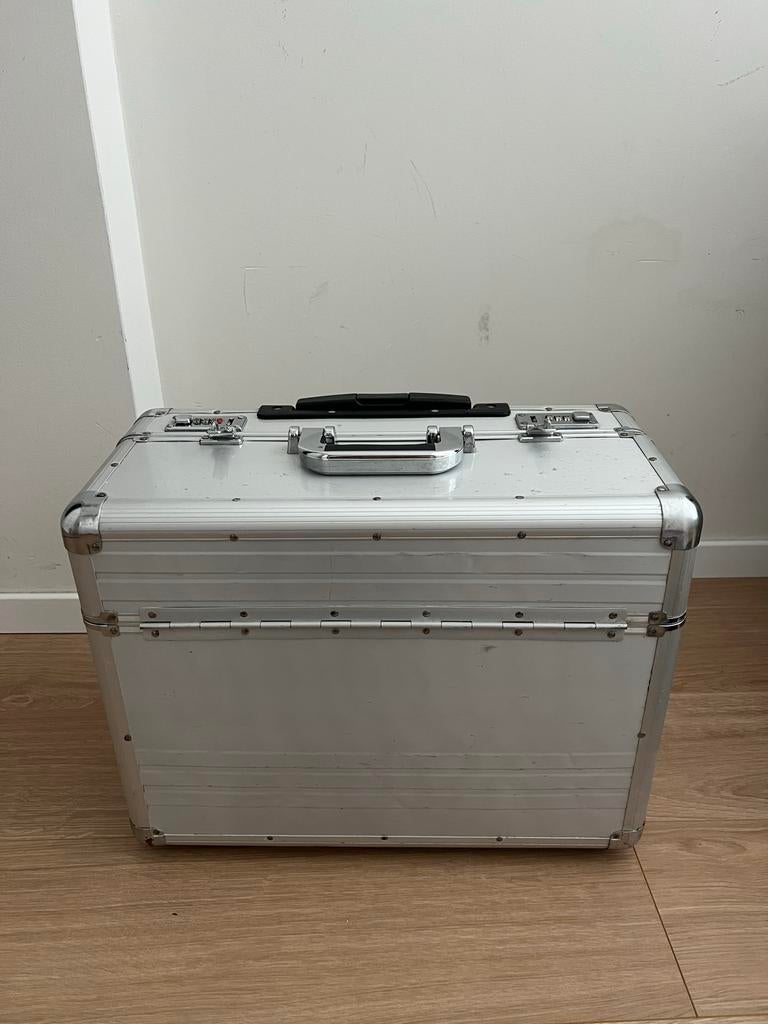 beauty koffer, Sieraden, Tassen en Uiterlijk, Beautycases, Ophalen, Gebruikt, Zwart, Met slot