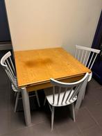 Uitschuifbare eettafel met vier stoelen, Huis en Inrichting, Tafels | Eettafels, Ophalen, Gebruikt, 100 tot 150 cm, 50 tot 100 cm
