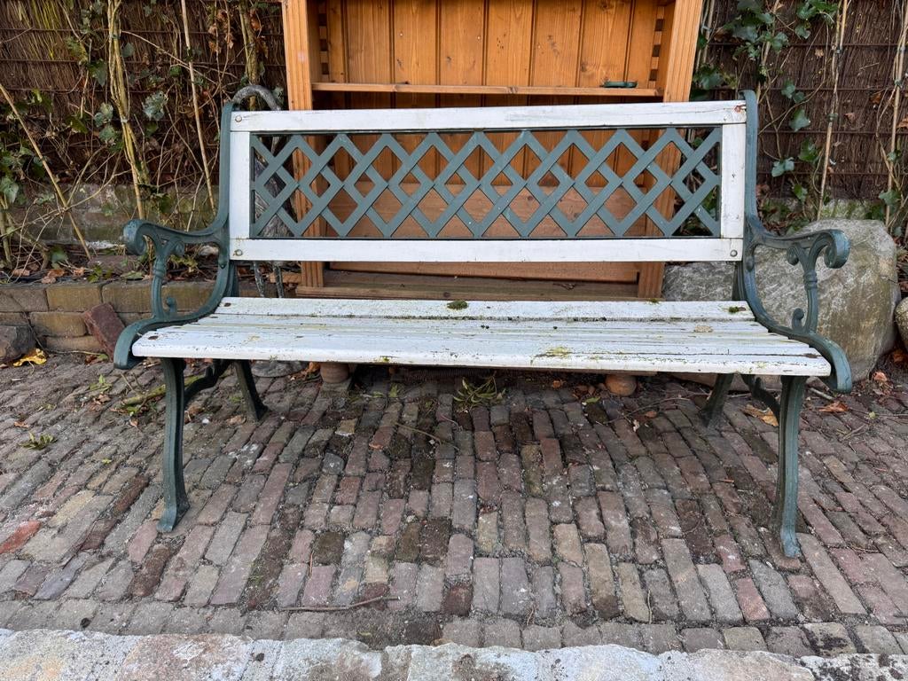 Tuinbank met gietijzeren frame en houten latten, Ophalen, Gebruikt, Hout
