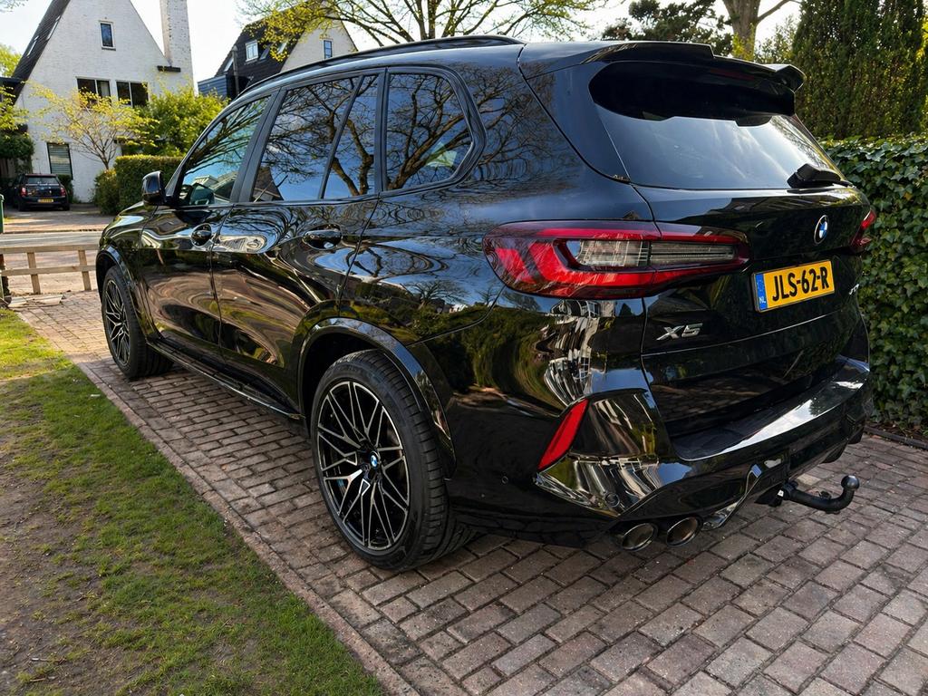 BMW X5 45E 394pk M Pakket Aut 2020 Pano Zwart Luchtvering, Zwart, 2410 kg, 2998 cc, SUV of Terreinwagen