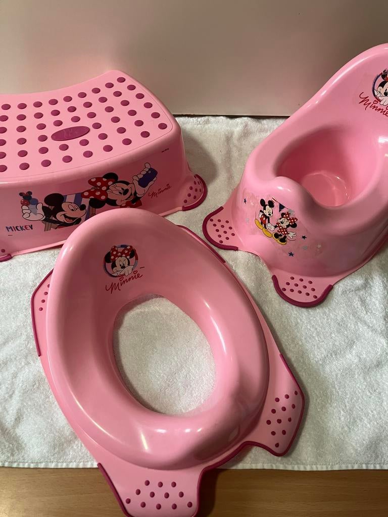 Minnie mouse Disney opstapje / wc bril en plas potje, Ophalen of Verzenden, Zo goed als nieuw, Overige typen, Overige merken