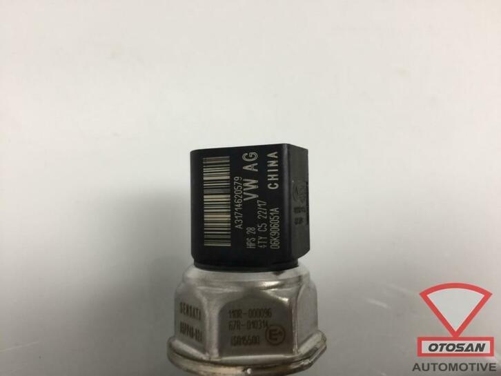 vw golf 7 gti facelift brandstofverdeler 06k133317aa, Auto-onderdelen, Brandstofsystemen, Gebruikt, Volkswagen, Volkswagen AG