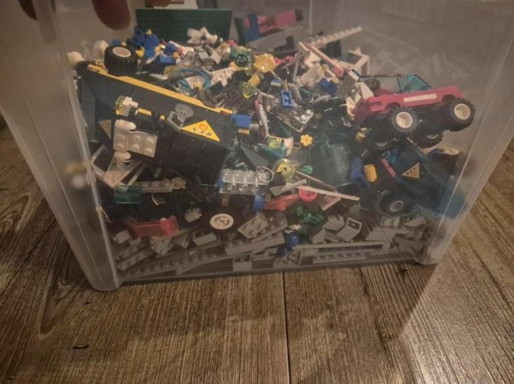 Gezocht gratis lego, Ophalen