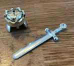 Vintage Lego kroon en zwaard, Ophalen of Verzenden, Gebruikt, Losse stenen, Lego