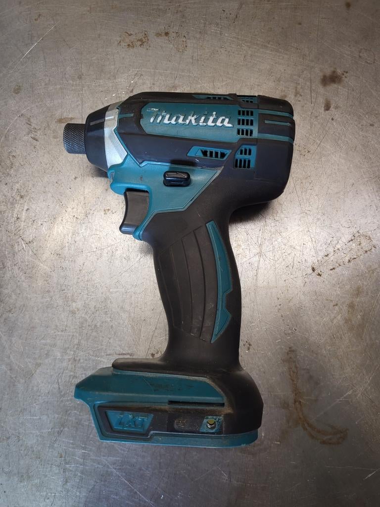 Makita DTD 152 slagschroevendraaier 18v, Doe-het-zelf en Verbouw, Variabele snelheid, Ophalen of Verzenden, Boor- en Schroefmachine