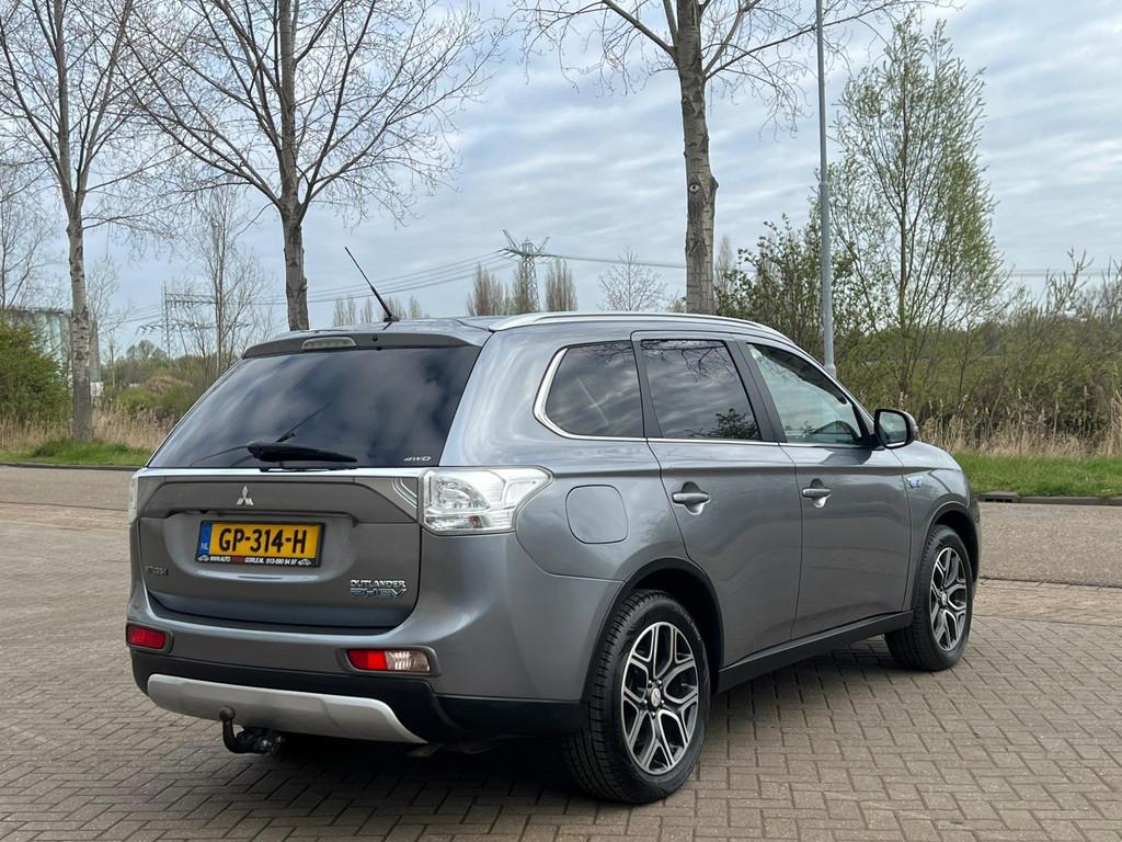 Mitsubishi Outlander 2.0 PHEV Limited Edition X-Line HYBRIDE, 1998 cc, Euro 6, 4 cilinders, Vierwielaandrijving