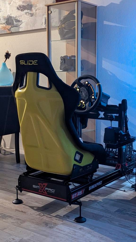 Zo goed als nieuwe Sim Racing Setup: Moza R9, Simsonn Pro, Spelcomputers en Games, Ophalen, Zo goed als nieuw, Racen en Vliegen