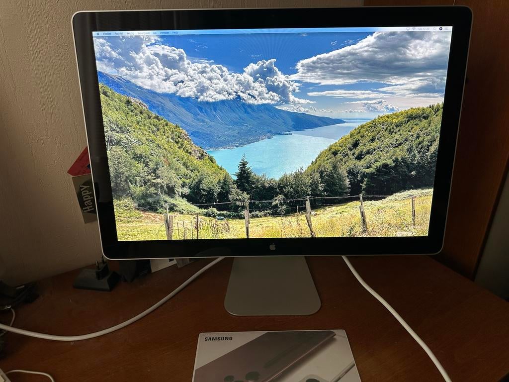 Apple Cinema Display 27 inch (24 inch beeld) - Zeer goede st, Computers en Software, Monitoren, Zo goed als nieuw, Thunderbolt