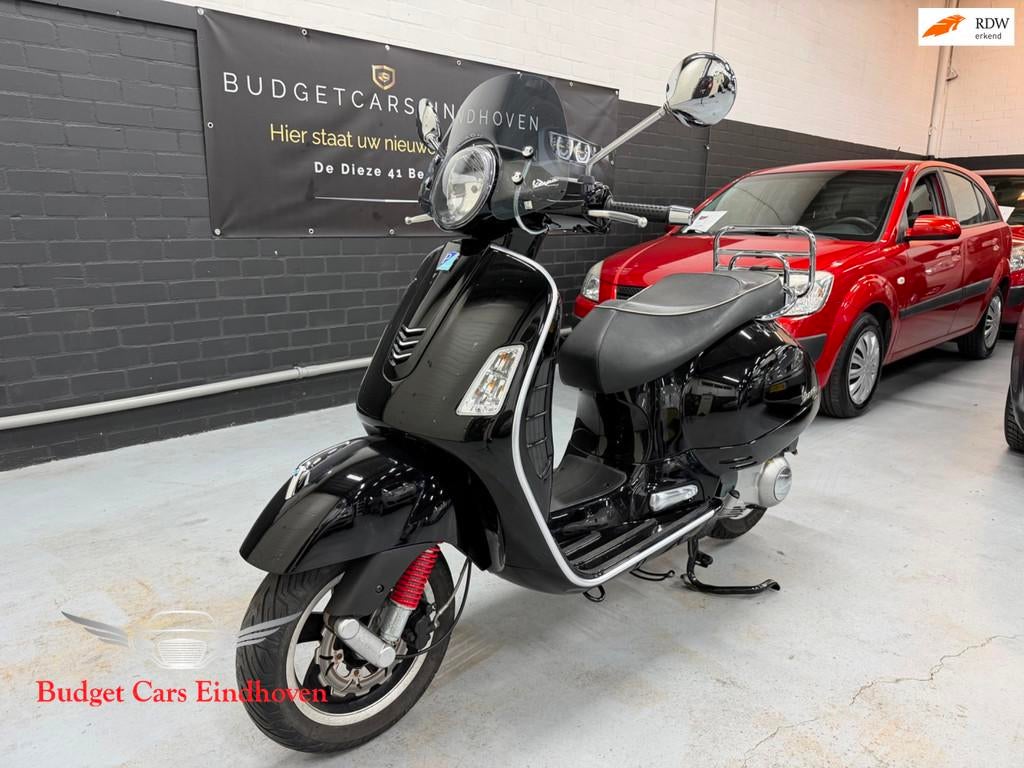 Vespa 300 GTS Zwart Orgineel 2011, Bedrijf, Info@budgetcarseindhoven.nl, Vespa, Traction Control