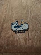NS pin speldje Love Fiets 25 Jaar, Ophalen of Verzenden, Nieuw, Transport, Speldje of Pin