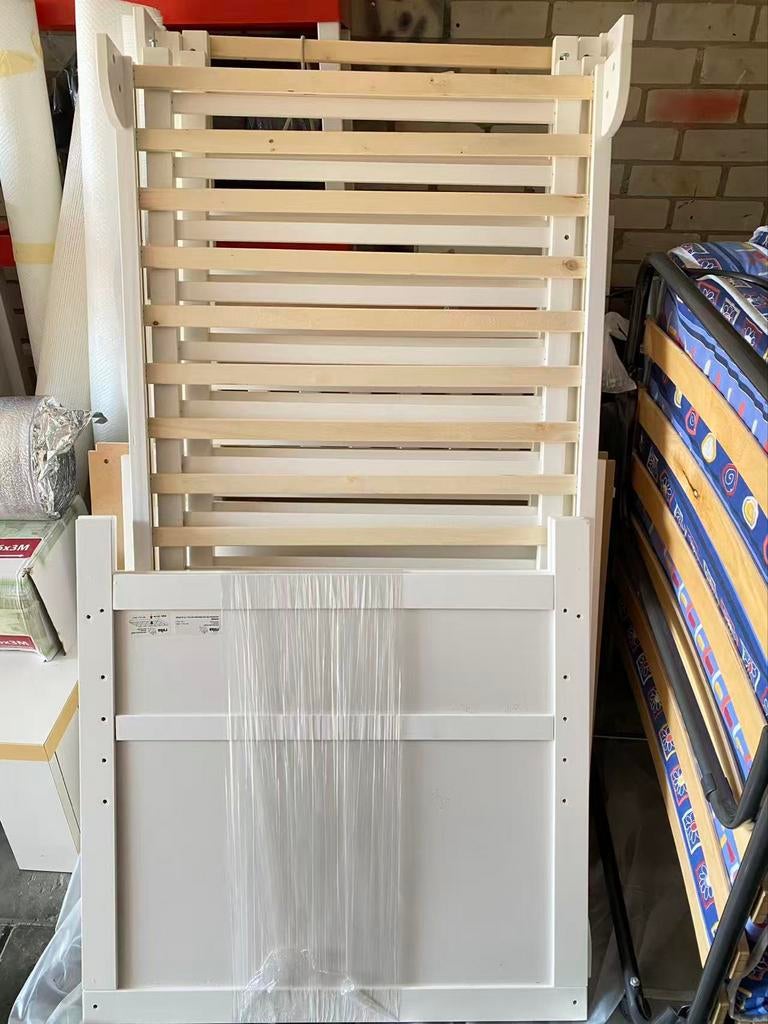 Wit babybedje met spijlen, Ophalen, Gebruikt, Ledikant