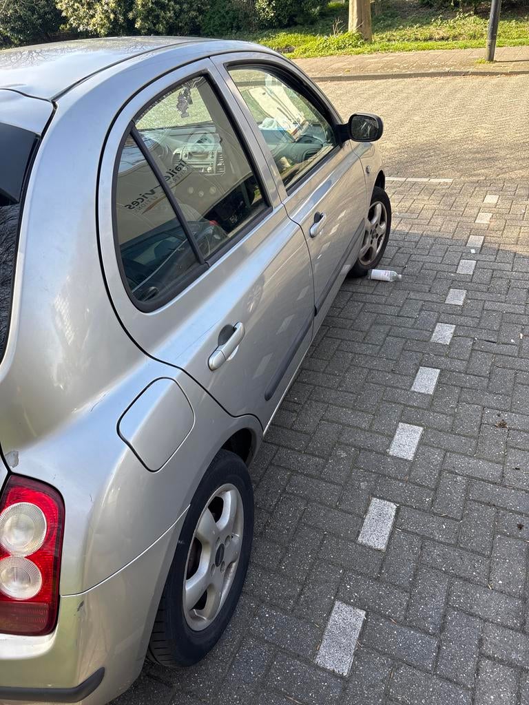 Nissan micra nieuwe onderdelen. Grijs., Ophalen of Verzenden, Zo goed als nieuw