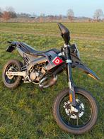Derbi Senda DRD X-Treme 50 SM Limited Edition 2019, Fietsen en Brommers, Brommers | Derbi, Ophalen, 6 versnellingen, Zo goed als nieuw