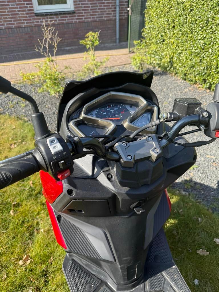 Sym Jet 14 scooter, 2022. (1e eigenaar), Fietsen en Brommers, Scooters | SYM, Zo goed als nieuw, Overige modellen, Maximaal 45 km/u