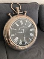 Riverdale klok, Huis en Inrichting, Woonaccessoires | Klokken, Ophalen, Zo goed als nieuw, Wandklok