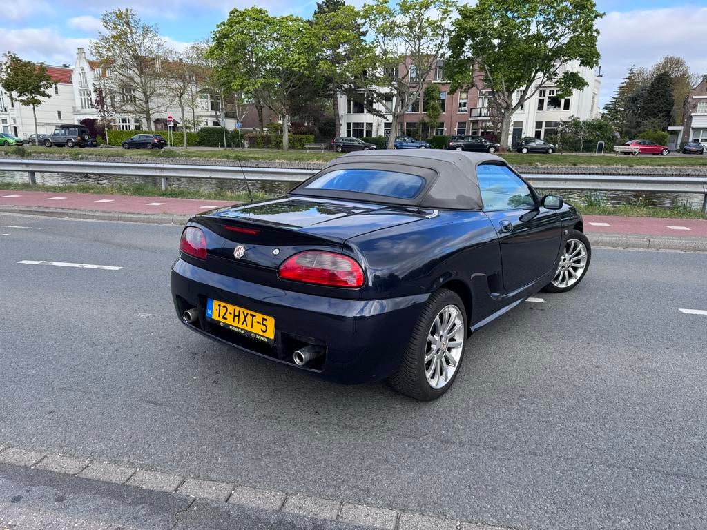 MG TF 2003 antraciet met hardtop, Auto's, MG, Achterwielaandrijving, 4 cilinders, Cabriolet, 1796 cc