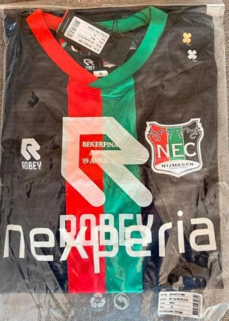 NEC shirt xl, Sport en Fitness, Voetbal, Maat XL, Ophalen of Verzenden, Nieuw, Shirt