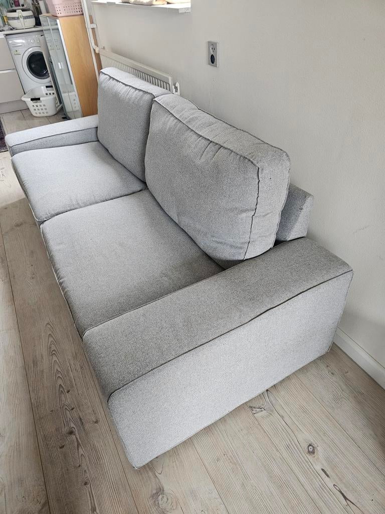 IKEA KIVIK 3-zitsbank - Beige/Grijs - Juli 2024, Huis en Inrichting, Banken | Bankstellen, Ophalen, Gebruikt, Driepersoons, 75 tot 100 cm