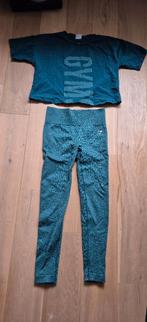 Gymshark sportset, Kleding | Dames, Maat 38/40 (M), Ophalen of Verzenden, Groen, Gymshark