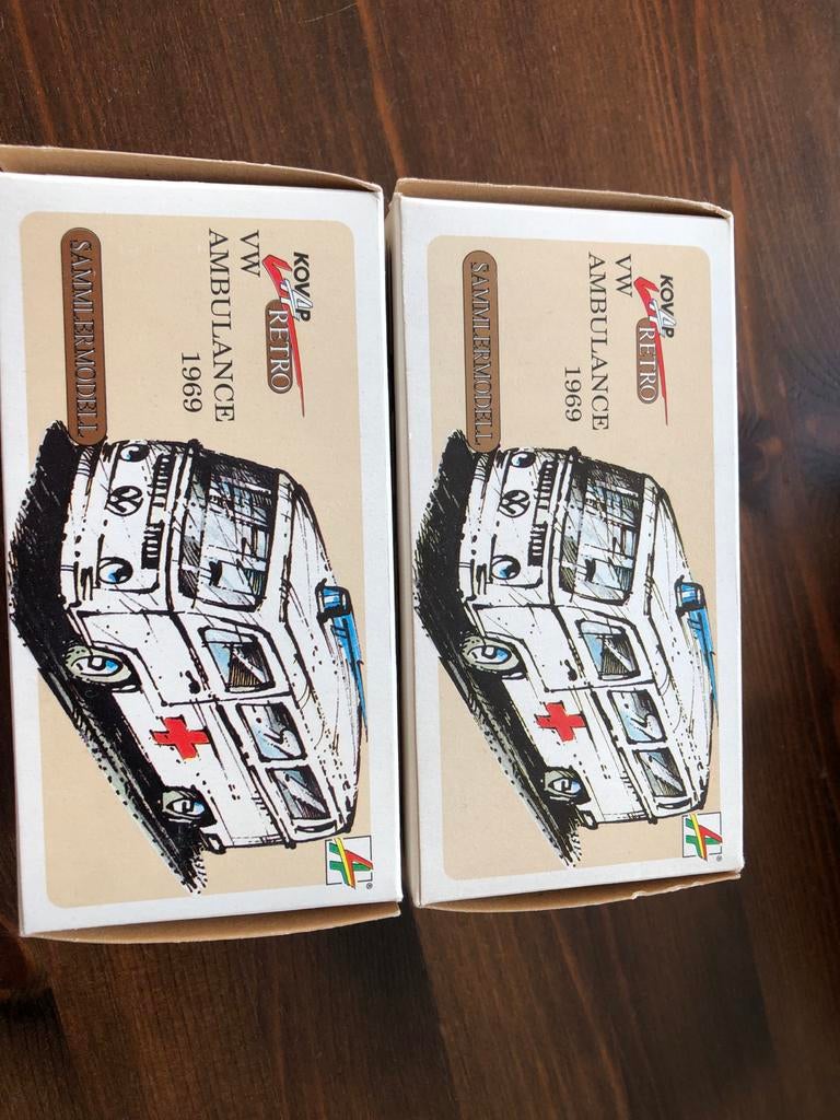 2 lege doosjes van Kovap Retro VW Ambulance 1969, Ophalen, Zo goed als nieuw, Overige typen