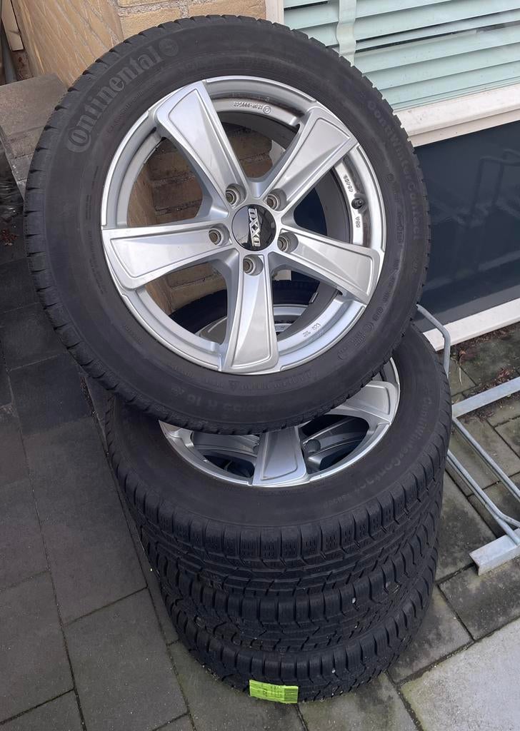 Lichtmetalen velgen met winterbanden 215-55-16 ET42, Auto-onderdelen, Banden en Velgen, Ophalen, 16 inch, Banden en Velgen, Winterbanden