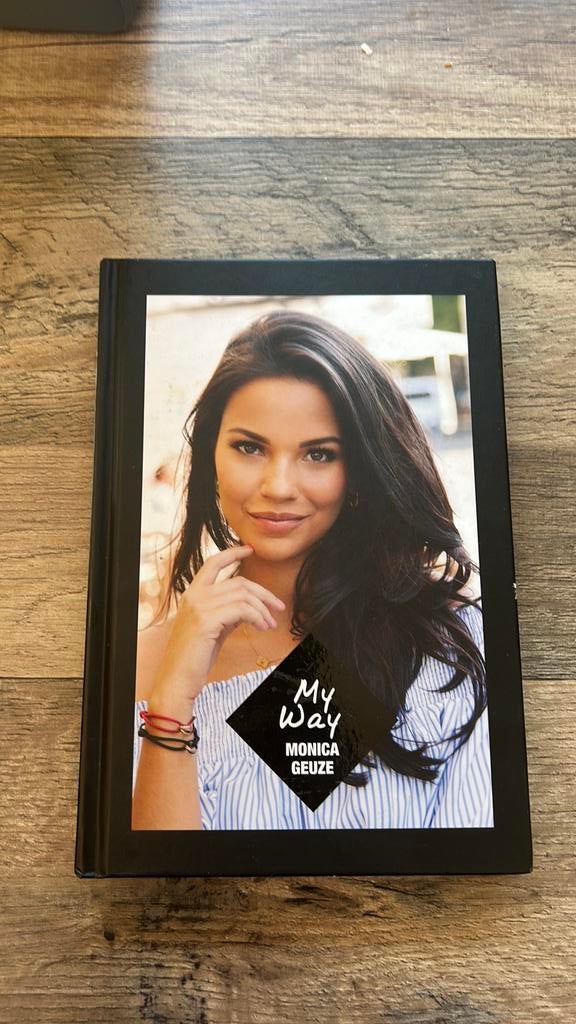 Monica Geuze - My way, Boeken, Ophalen of Verzenden, Zo goed als nieuw, Mode algemeen, Monica Geuze