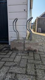 2 fietsbeugels met betonnen voet, Ophalen