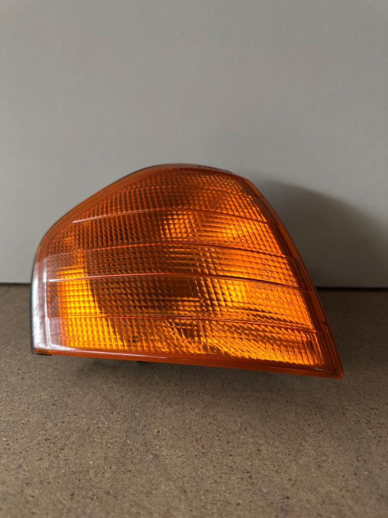 Knipperlicht rechts W202 C-klasse 1993-2000  202 826 02 43, Niet ingevuld, Mercedes-Benz, Niet ingevuld, Nieuw