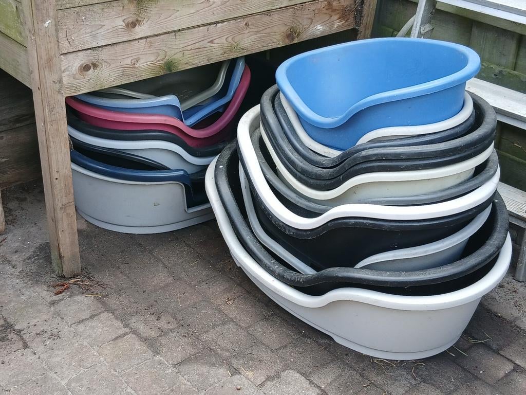 Kunststof honden manden., Ophalen, Zo goed als nieuw, Overige