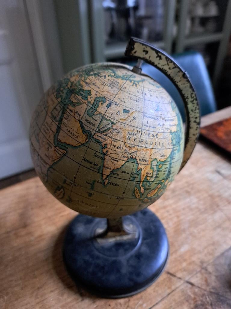 Antieke blikken globe, Antiek en Kunst, Ophalen of Verzenden